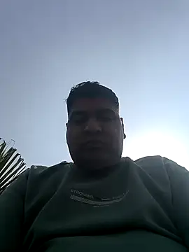 Snapshot of Gururonny07 chatting on 02.11.25 Gururonny07 online show from 02.11.25