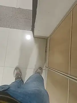 Snapshot of Gururonny07 chatting on 02.19.25 Gururonny07 online show from 02.19.25