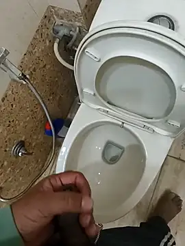 Snapshot of Gururonny07 chatting on 03.08.25 Gururonny07 online show from 03.08.25