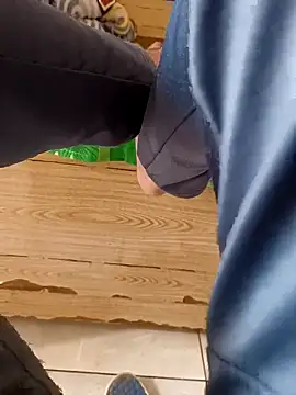 Snapshot of Gururonny07 chatting on 03.09.25 Gururonny07 online show from 03.09.25