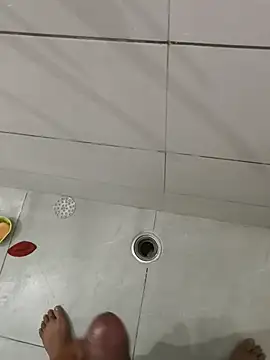 Snapshot of Gururonny07 chatting on 10.03.25 Gururonny07 online show from 10.03.25