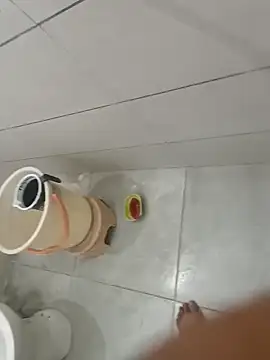 Snapshot of Gururonny07 chatting on 10.16.25 Gururonny07 online show from 10.16.25