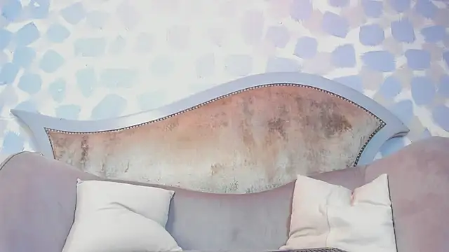 Snapshot of sarita_rouzze chatting on 01.17.25 sarita rouzze online show from 01.17.25