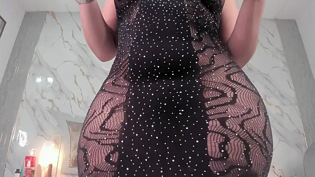 Snapshot of sarita_rouzze chatting on 10.09.25 sarita rouzze online show from 10.09.25