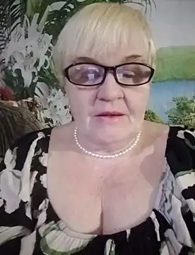 VioletSweet566 online show from 02.22.25