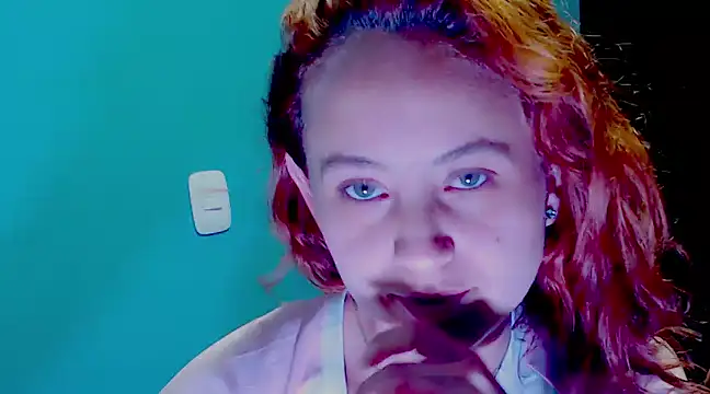 zoe jones3 online show from 12.14.24