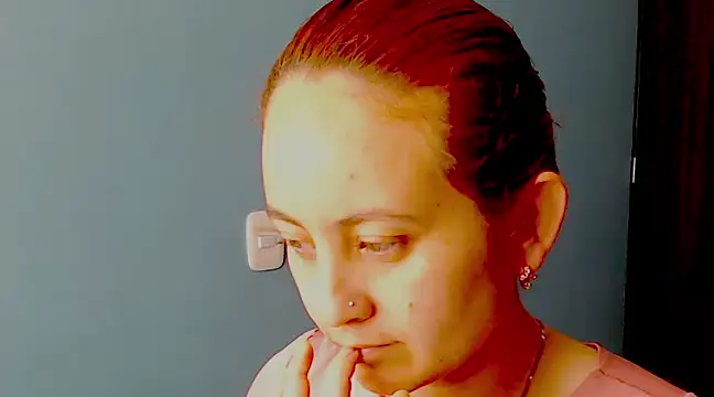 zoe jones3 online show from 12.21.24