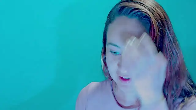 zoe jones3 online show from 01.21.25
