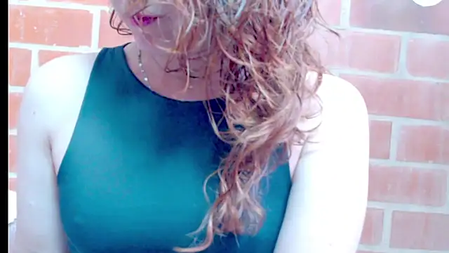 zoe jones3 online show from 09.25.25