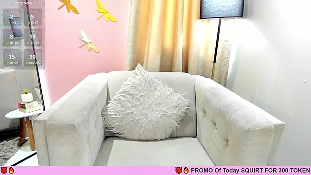 Snapshot of LenaRuiz_ chatting on 01.14.25 LenaRuiz online show from 01.14.25