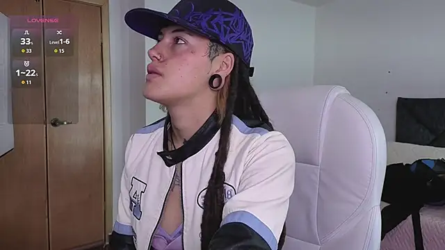  sharlotte777 online show from 11.07.25