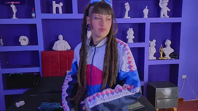  sharlotte777 online show from 04.19.26