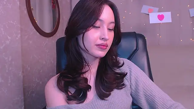 Snapshot of Ann__Cute chatting on 02.13.25 Ann Cute online show from 02.13.25