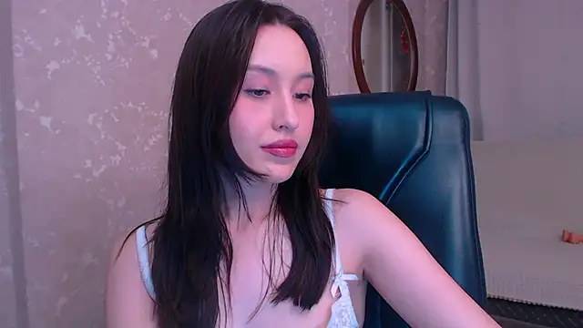 Snapshot of Ann__Cute chatting on 02.23.25 Ann Cute online show from 02.23.25