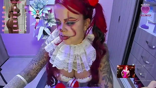 Snapshot of KAROL_MILF chatting on 11.01.25 KAROL MILF online show from 11.01.25