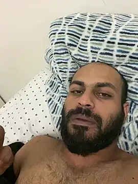 islandvybee55 online show from 02.13.25