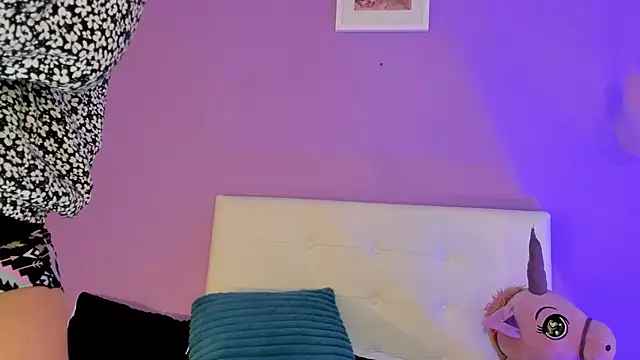 Charlotte11-11 online show from 11.24.25