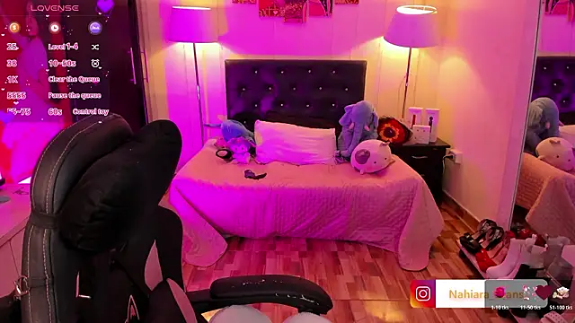 Snapshot of NahiaraEvans_ chatting on 02.26.26 NahiaraEvans online show from 02.26.26