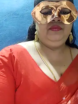 Snapshot of tamilthanushri chatting on 02.28.25 tamilthanushri online show from 02.28.25