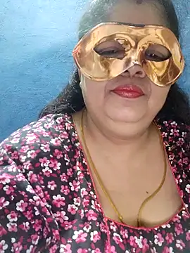 Snapshot of tamilthanushri chatting on 03.10.25 tamilthanushri online show from 03.10.25