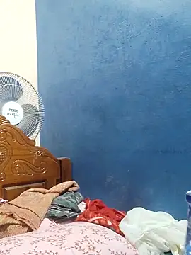 Snapshot of tamilthanushri chatting on 03.11.25 tamilthanushri online show from 03.11.25