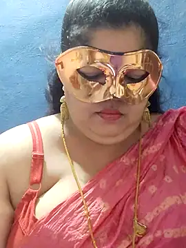 Snapshot of tamilthanushri chatting on 03.11.25 tamilthanushri online show from 03.11.25