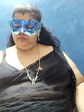 Snapshot of tamilthanushri chatting on 03.16.25 tamilthanushri online show from 03.16.25