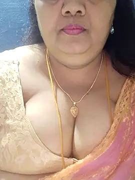 Snapshot of tamilthanushri chatting on 11.09.25 tamilthanushri online show from 11.09.25