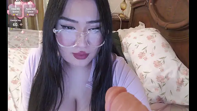 cutie sakura online show from 02.04.26