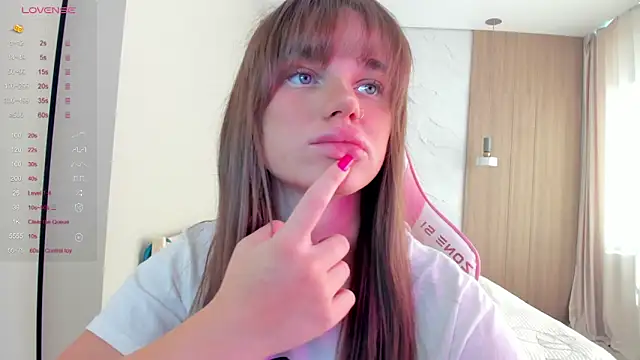 aesthetics  tease online show from 10.20.25