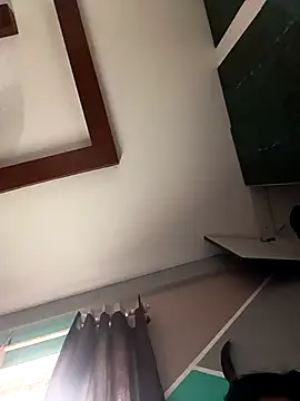 gym lover076 online show from 10.27.25