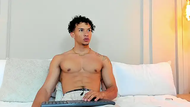 Dominick star online show from 12.13.24