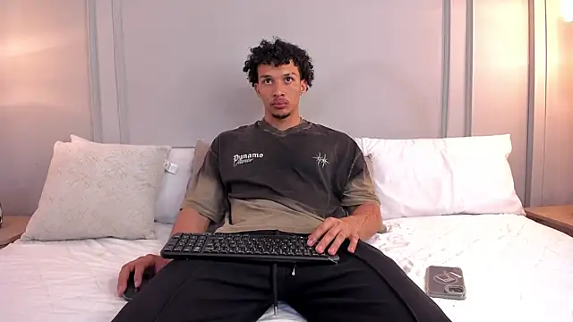 Dominick star online show from 01.18.26