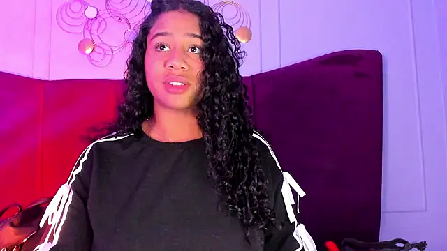 Sofi Fox  online show from 03.28.26