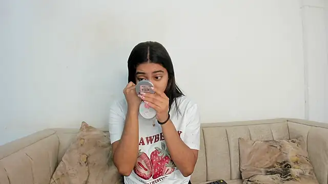 natalia aguirre1 online show from 10.30.25