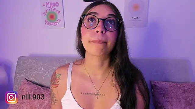 Snapshot of sensualhaven_ chatting on 12.19.24 sensualhaven online show from 12.19.24