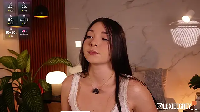 Snapshot of lexiee_grey_ chatting on 05.28.26 lexiee grey online show from 05.28.26