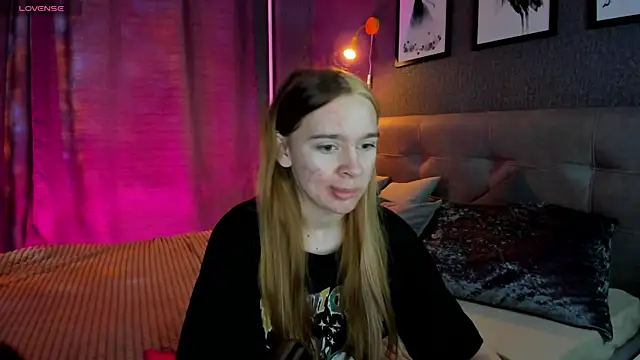 Lesi Moonie01 online show from 09.21.25