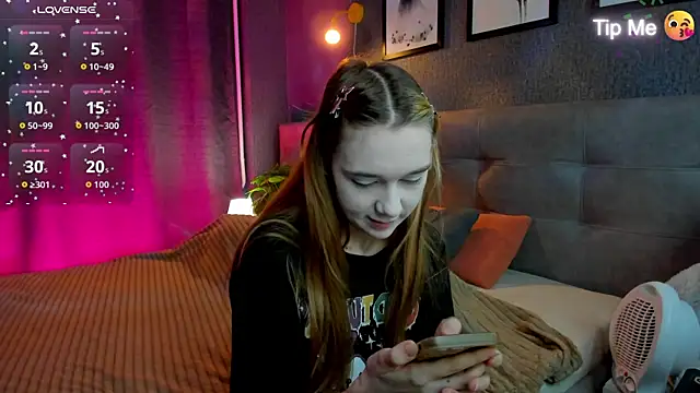 Lesi Moonie01 online show from 11.28.25