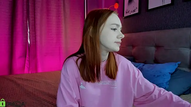 Lesi Moonie01 online show from 03.31.26