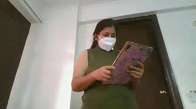 cutiecatty21 online show from 12.04.24