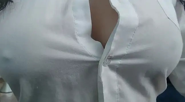 Snapshot of Scarlett_Keaton chatting on 03.23.25 Scarlett Keaton online show from 03.23.25