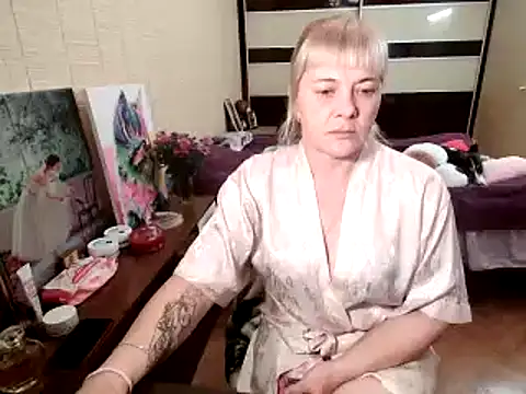 Lia Laguna77 online show from 10.04.25