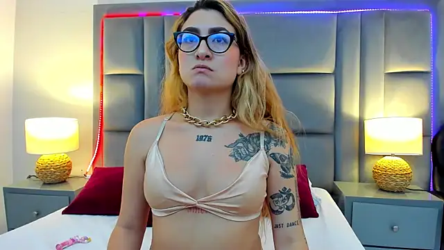 AmbarSantany online show from 03.14.26