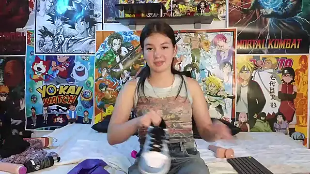 lilimini032 online show from 12.29.24