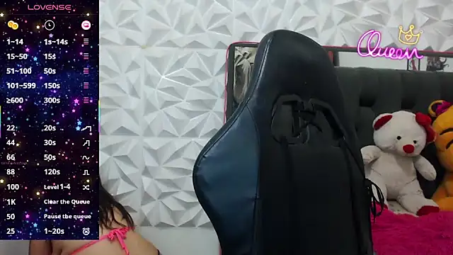 Snapshot of Allie_Vergara chatting on 06.28.26 Allie Vergara online show from 06.28.26