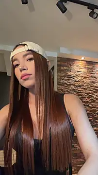 carolynnetrujillo online show from 04.15.26