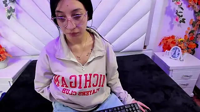 Katty Queen online show from 09.27.25