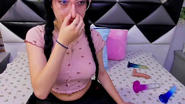 Katty Queen online show from 11.13.25