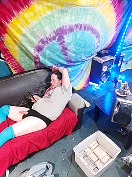 Snapshot of Boo-boo_kittyfux chatting on 10.21.25 Boo-boo kittyfux online show from 10.21.25